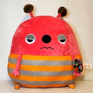 MONS-001RF SG MONSTER RED 13 IN